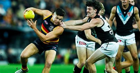 Follow it LIVE: Adelaide Crows v Port Adelaide Power .